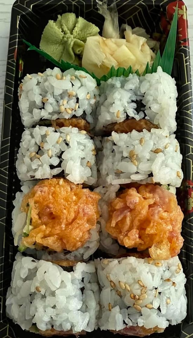 Spicy Tuna Maki.